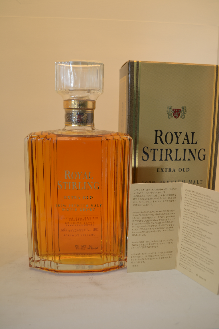 ROYAL STIRLING Premium malt whisky / Extra old / Decanter